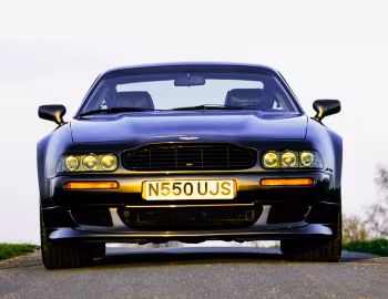 Aston Martin V8 Vantage '1993–99