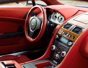 Intérieur Aston Martin V8 Vantage "V8 Vantage Race Collection 007 of 007" (#4/7) '2010