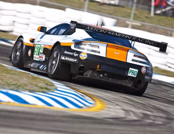 Aston Martin V8 Vantage GTE '2011–15
