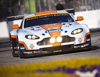 Aston Martin V8 Vantage GTE '2011–15