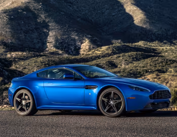 2017 Aston Martin V8 Vantage GTS [North America] '2016–17
