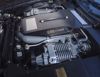 Sous la capuche Aston Martin V8 Vantage Le Mans V600 [RHD] '1999–2000