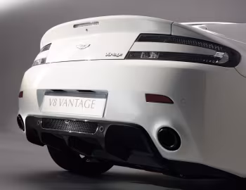 Aston Martin V8 Vantage N420 '2010