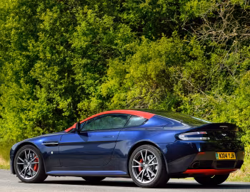 Aston Martin V8 Vantage N430 [UK-spec] '2014