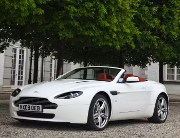 Aston Martin V8 Vantage Roadster '2008–12