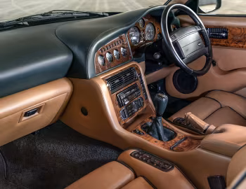 Intérieur Aston Martin V8 Vantage V550 [UK-spec] '1993–99