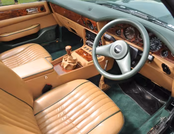 Interior Aston Martin V8 Vantage Volante [UK-spec] '1986–89