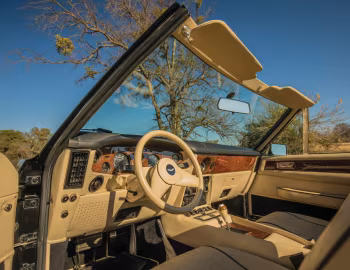 Interior 1987–89 Aston Martin V8 Vantage Volante [North America] '1986–89