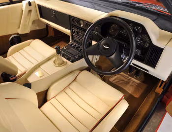 Panel frontal Aston Martin V8 Vantage Zagato [UK-spec] '1986–88