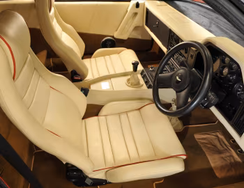 Intérieur Aston Martin V8 Vantage Zagato [UK-spec] '1986–88