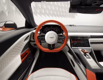 Торпедо Aston Martin Valen '2027