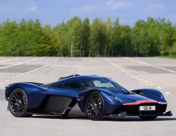 Aston Martin Valkyrie [EU-spec] (#054/150) '2022