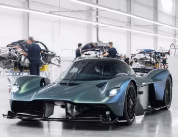 Aston Martin Valkyrie [EU-spec] (#085/150) '2021