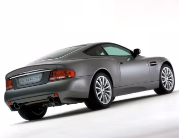 Aston Martin V12 Vanquish [Worldwide] '2001–06