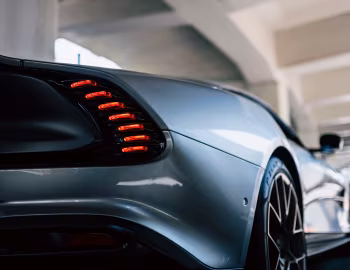 Aston Martin Vanquish [Japan] '2025–pr.