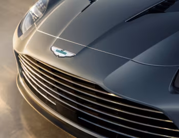 Aston Martin Vanquish 25 '2026