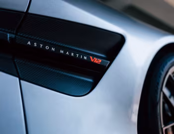 Aston Martin Vanquish [Japan] '2025–pr.