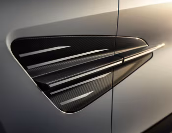 Aston Martin Vanquish 25 '2026