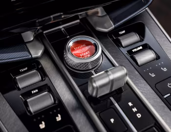 Interior Aston Martin Vanquish 25 Volante '2026