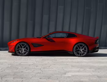 Aston Martin Vanquish [UK-spec] '2024–pr.