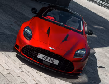 Aston Martin Vanquish [UK-spec] '2024–pr.