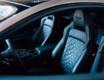 Intérieur Aston Martin Vanquish [Japan] '2025–pr.