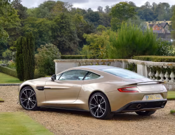 Aston Martin Vanquish [Worldwide] '2012–18