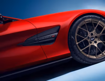 Aston Martin Vanquish [Worldwide] '2024–pr.