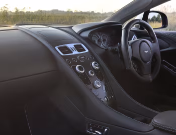 Panneau avant Aston Martin Vanquish Centenary Edition [UK-spec] '2013
