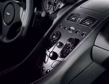 Interior Aston Martin Vanquish "Carbon Black" '2014–16