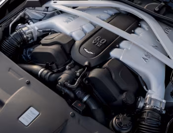Sous la capuche Aston Martin Vanquish "Carbon Black" '2014–16
