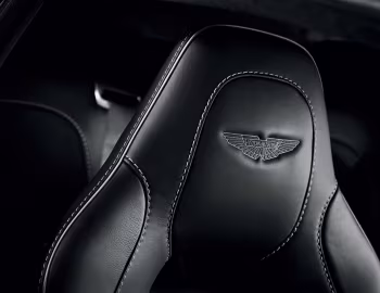 Interior Aston Martin Vanquish "Carbon Black" '2014–16