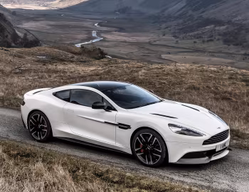 Aston Martin Vanquish "Carbon White" [UK-spec] '2014–16