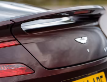 Aston Martin Vanquish Volante [Worldwide] '2013–18