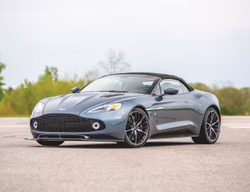 2018 Aston Martin Vanquish Zagato Volante [North America] '2017–18