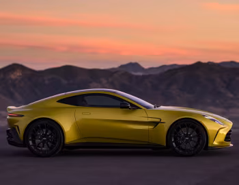 Aston Martin Vantage [Worldwide] '2024–pr.
