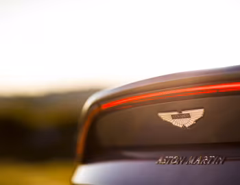 Aston Martin Vantage [Worldwide] '2018–24