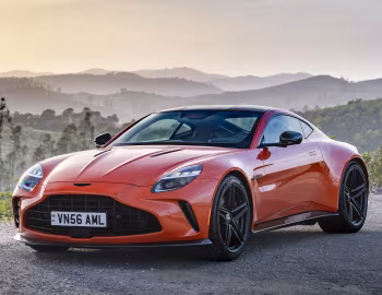 2025–pr. Aston Martin Vantage [North America] '2024–pr.