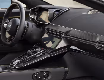 Intérieur 2025–pr. Aston Martin Vantage [North America] '2024–pr.
