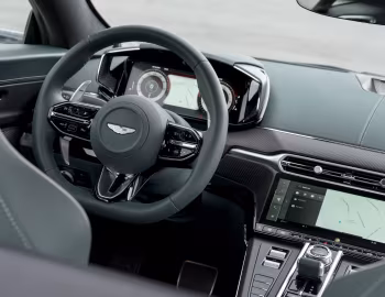 Panneau avant 2025–pr. Aston Martin Vantage [North America] '2024–pr.