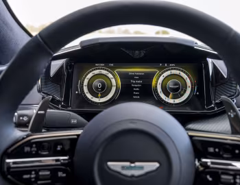 Tableau de bord 2025–pr. Aston Martin Vantage [North America] '2024–pr.