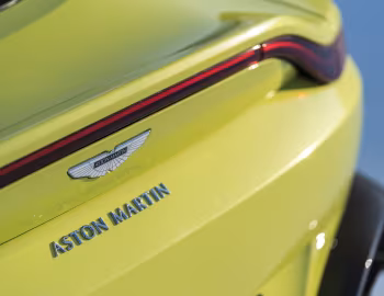 Aston Martin Vantage [Worldwide] '2018–24