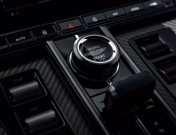 Intérieur Aston Martin Vantage [Middle East] '2024–pr.