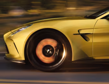 Aston Martin Vantage [Worldwide] '2024–pr.