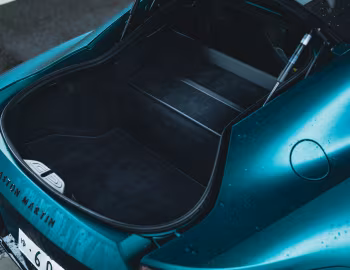 Coffre Aston Martin Vantage "F1 Edition" [Japan] '2021