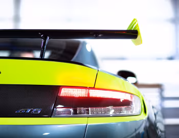 Aston Martin Vantage GT8 '2016–17