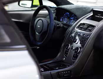 Panneau avant Aston Martin Vantage GT8 '2016–17