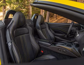 Intérieur 2021–25 Aston Martin Vantage Roadster [North America] '2020–25