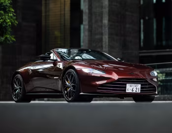 Aston Martin Vantage Roadster [Japan] '2021–25