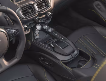 Intérieur 2021–25 Aston Martin Vantage Roadster [North America] '2020–25